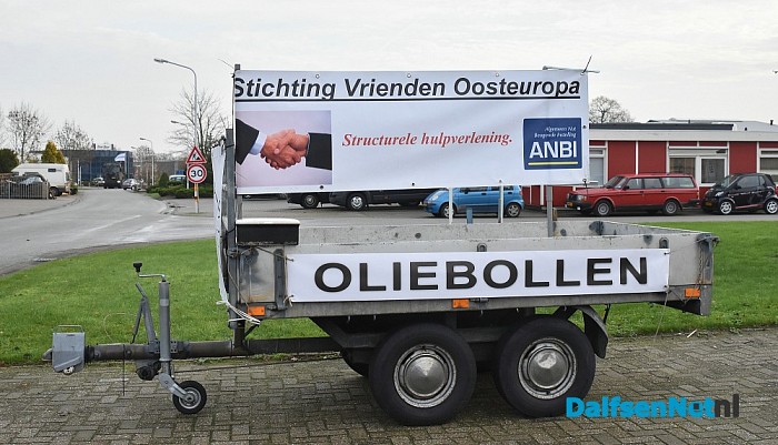 Bestellijsten oliebollenactie Stichting Vrienden Oost Europa liggen klaar - Foto: Johan Bokma