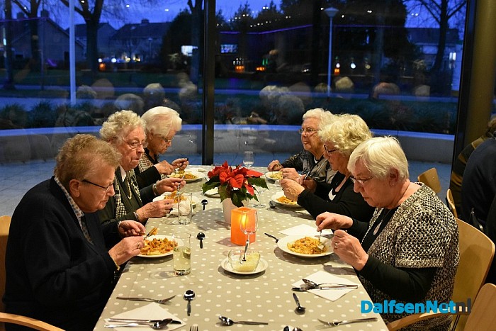 Het kerstdiner in de Trefkoele Plus was weer een groot succes! - Foto: Johan Bokma