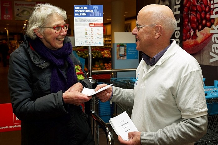 Inzamelactie Voedselbank groot succes - Foto: Paul Scholten