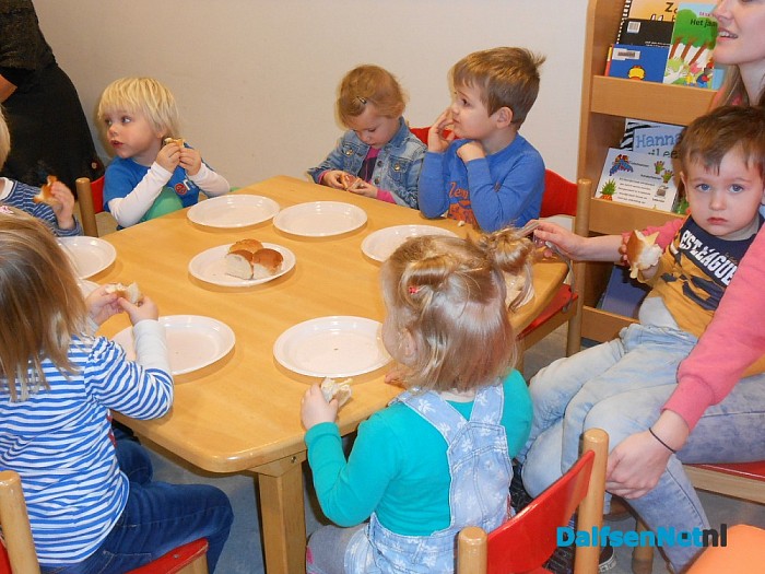 Voorleesontbijt in peuterspeelzaal Oudleusen