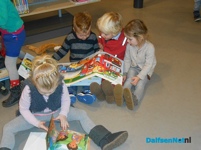 Voorleesontbijt in peuterspeelzaal Oudleusen