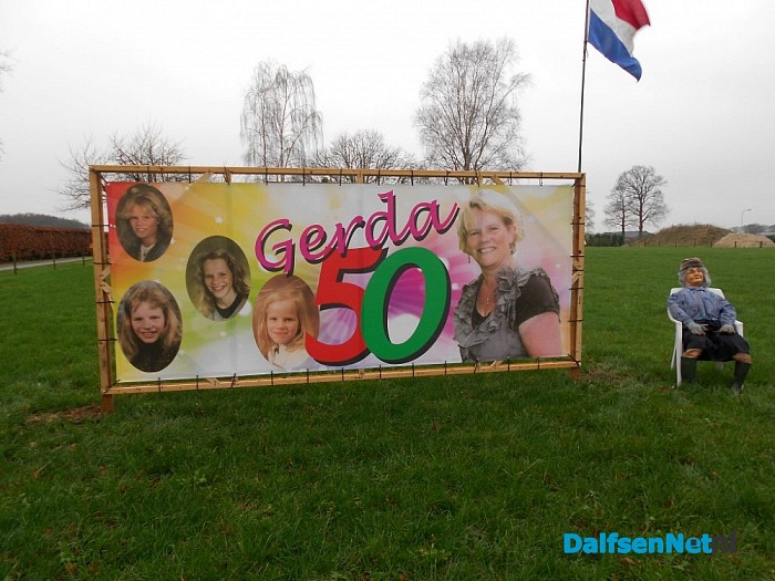 Hele buurt op de fiets naar Gerda