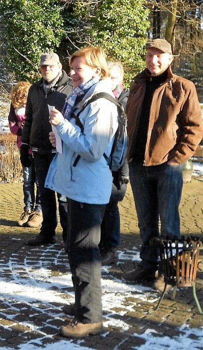 Met een verhalenvertelster op pad - Foto: Wim