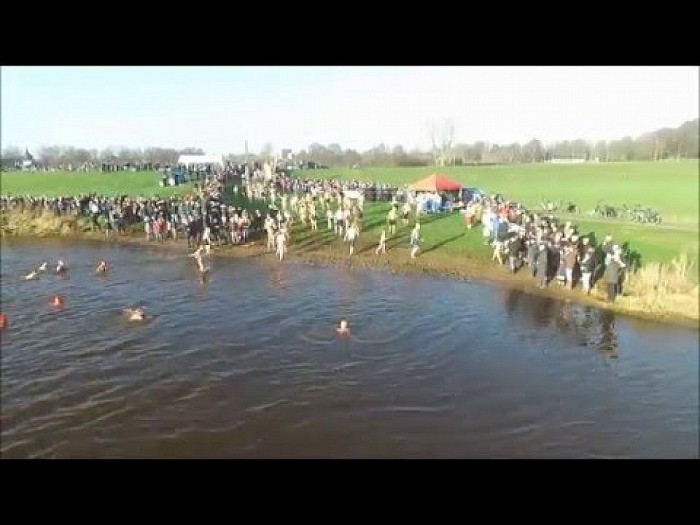 Nieuwjaarsduik Dalfsen 2016.(Video)