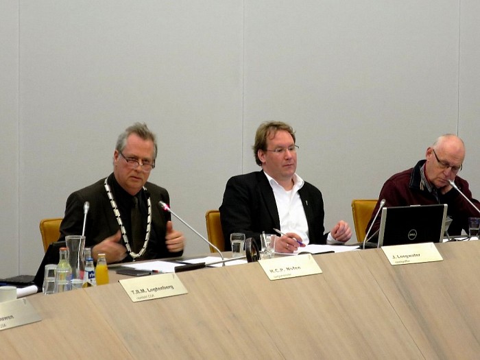 Parkeren langs openbare wegen definitief vastgesteld - Foto: Wim