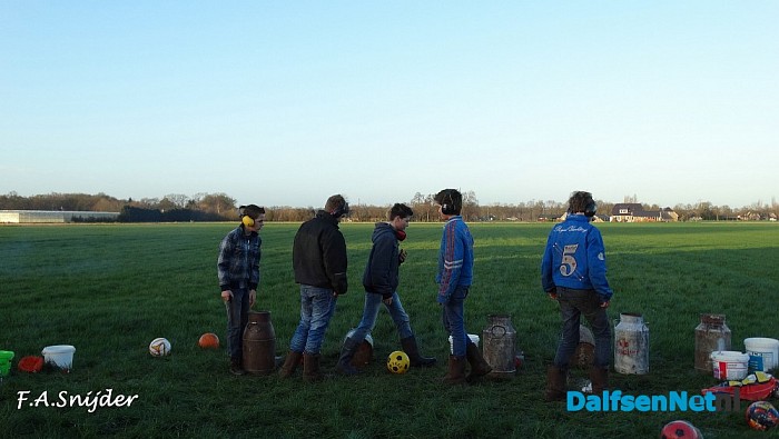 Carbid schieten geeft mooie foto’s (Ankum)