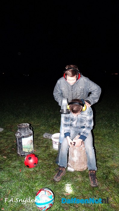Carbid schieten geeft mooie foto’s (Ankum)
