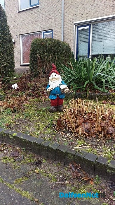 Kabouter na een avondje stappen de weg kwijt