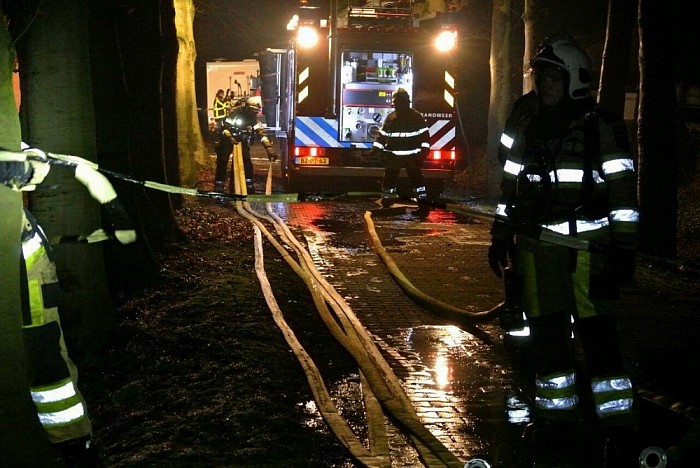 Brand kapschuur Lemelerveld - Foto: Niels Jansen