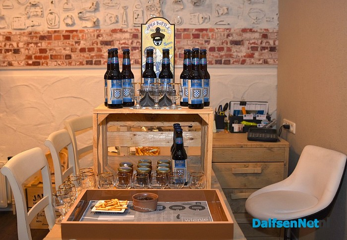 Ambachtelijke Vechtdal Brouwerij introduceert Dalfs Blauw in Dalfsen - Foto: Johan Bokma