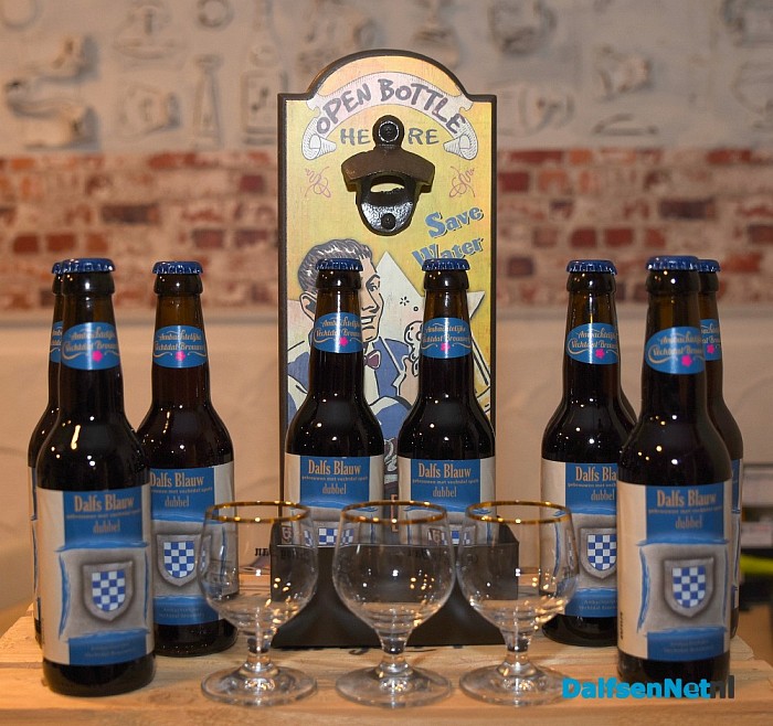 Ambachtelijke Vechtdal Brouwerij introduceert Dalfs Blauw in Dalfsen - Foto: Johan Bokma