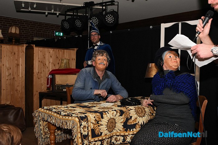 Prinses Sandra en jeugdprins Milan Schuurman regeren over het Hakkersdonk - Foto: Johan Bokma