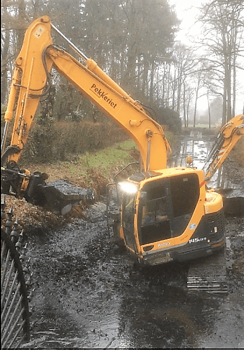 Pekkeriet diept gracht den Berg uit - Foto: Eigen geleverde foto