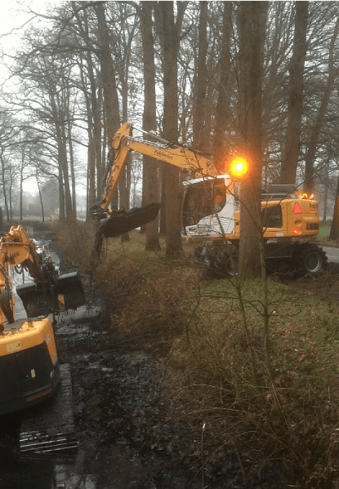Pekkeriet diept gracht den Berg uit - Foto: Eigen geleverde foto