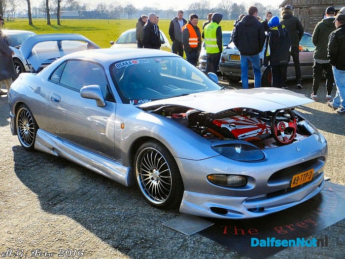 Auto meeting bij Road Runner - Foto: H.G. Foto
