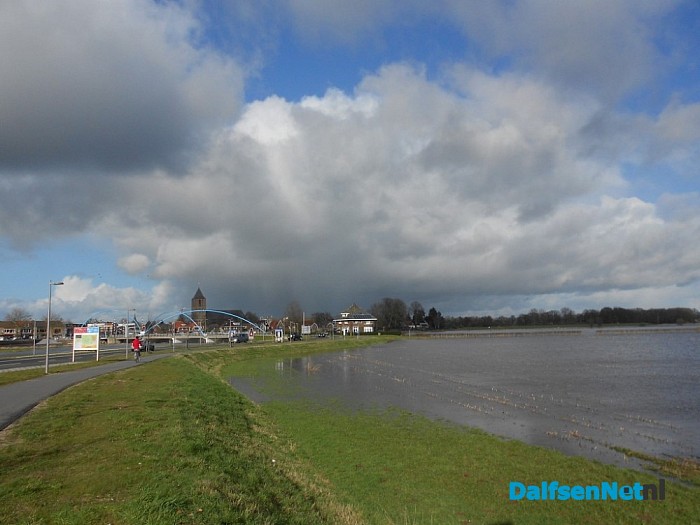 Dalfsen weer aan het water
