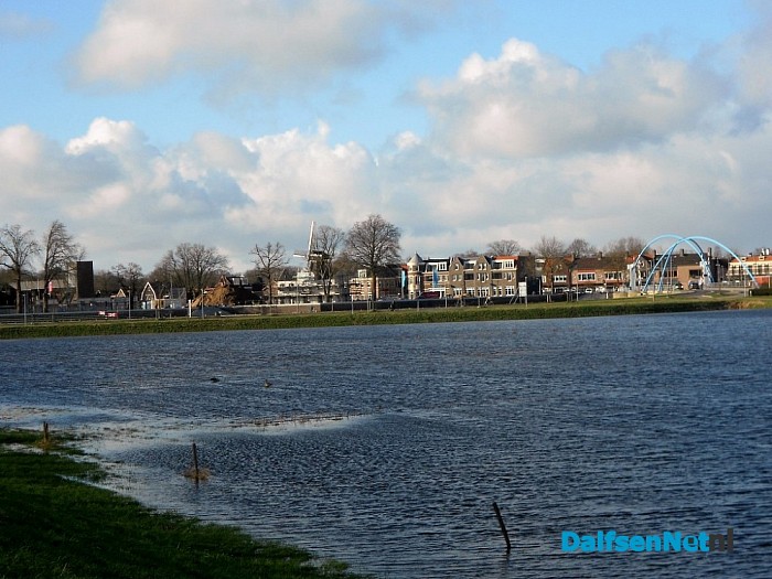 Dalfsen weer aan het water