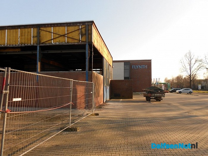 Weer leven in “het Roelofsgebouw”