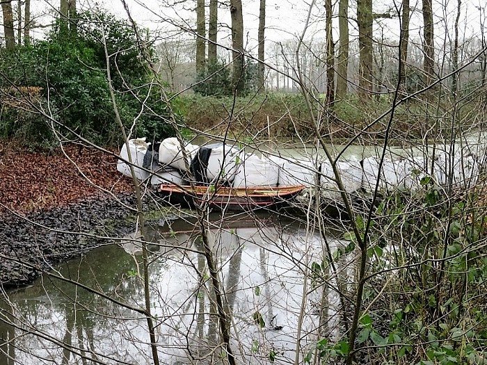Pekkeriet diept gracht den Berg uit - Foto: Wim