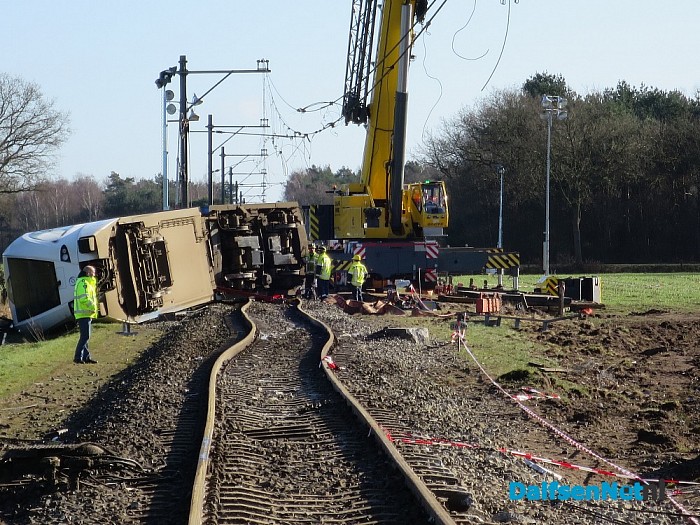 Berging trein verloopt voorspoedig - Foto: Wim