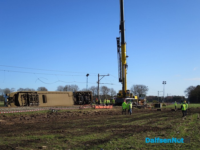 Berging trein verloopt voorspoedig - Foto: Wim