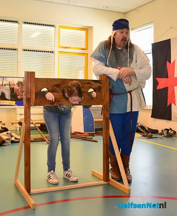 Ridders geven demonstratie Carrousel - Foto: Johan Bokma