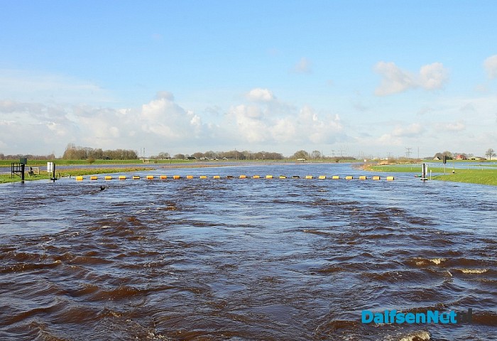 Overstroomde Vecht zorgt voor prachtige plaatjes - Foto: Johan Bokma