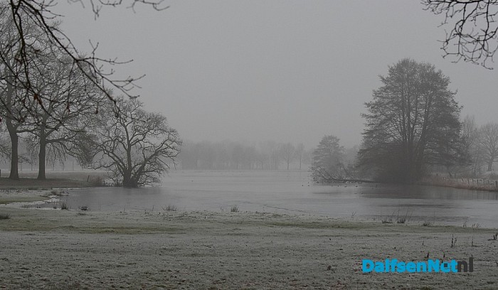 Update, Speuren naar schades aan de dijken - Foto: Johan Bokma