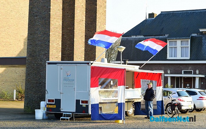 Vishandel Neptunus elke vrijdag te vinden in Hoonhorst - Foto: Johan Bokma