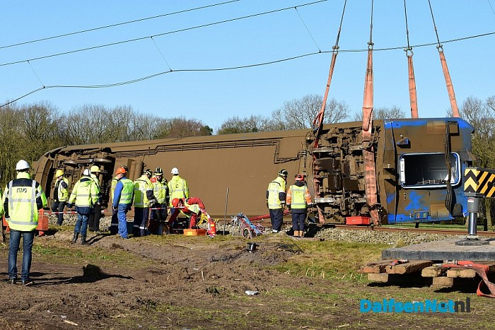 Berging trein verloopt voorspoedig - Foto: Johan Bokma