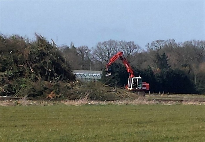 Opbouw paasbult Ankum - Foto: Eigen geleverde foto