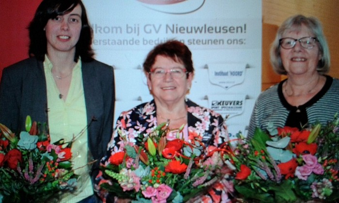Jubilarissen gehuldigd - Foto: Eigen geleverde foto