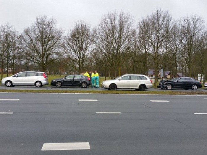 Aanrijding met  3 auto’s