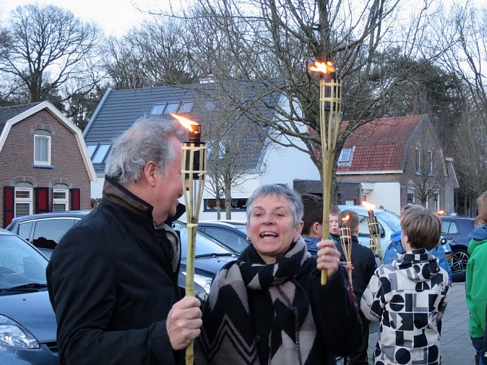 Paasvuur Hoonhorst enorme belangstelling - Foto: Wim