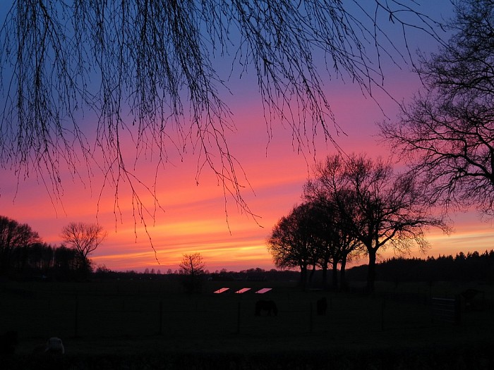 Avondrood brengt mooi weer - Foto: Wim