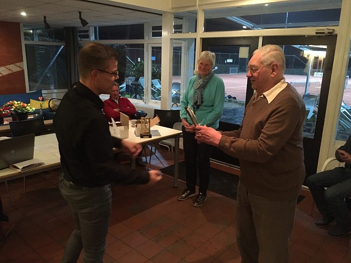 DLTC Gerner benoemt ere-leden - Foto: Eigen geleverde foto