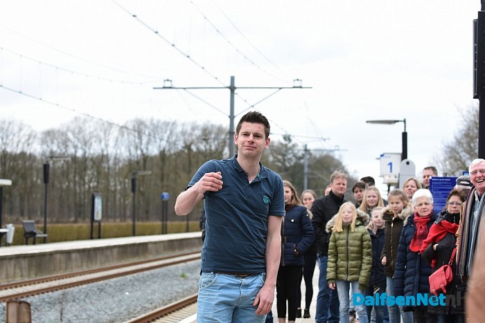 Eieren gooien bij Oude Station - Foto: Johan Bokma