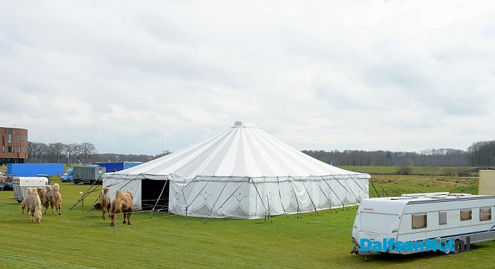 Circus Alberti aangekomen in Dalfsen - Foto: Johan Bokma