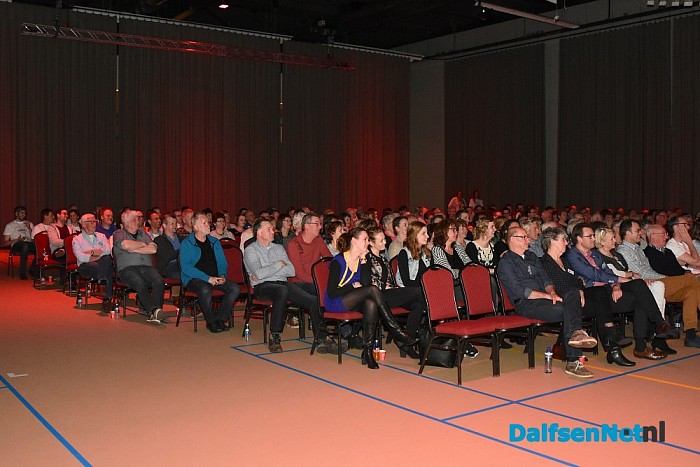 Bijna 1000 euro voor Stichting Dalfsennet.nl - Foto: Johan Bokma