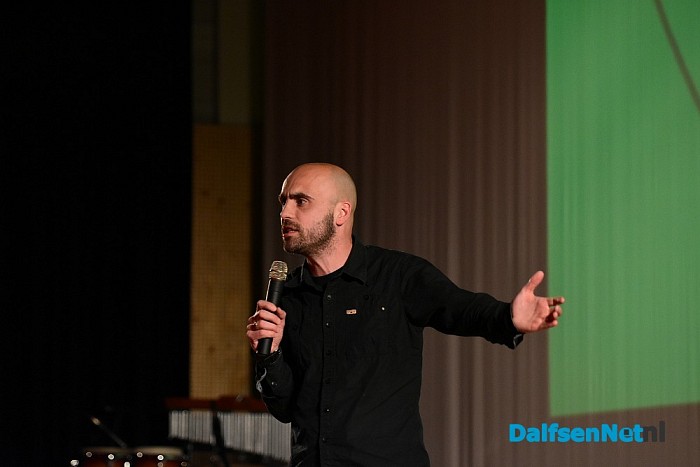 Bijna 1000 euro voor Stichting Dalfsennet.nl - Foto: Johan Bokma