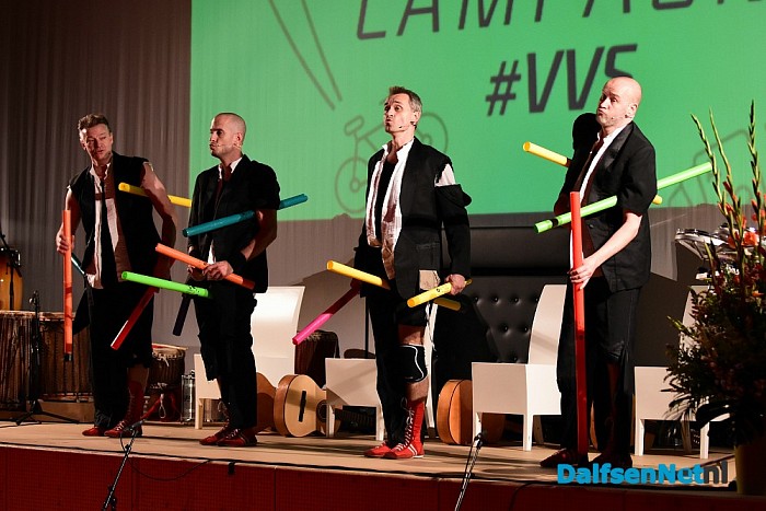 Bijna 1000 euro voor Stichting Dalfsennet.nl - Foto: Johan Bokma
