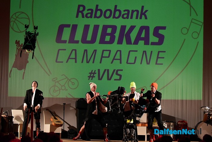Bijna 1000 euro voor Stichting Dalfsennet.nl - Foto: Johan Bokma