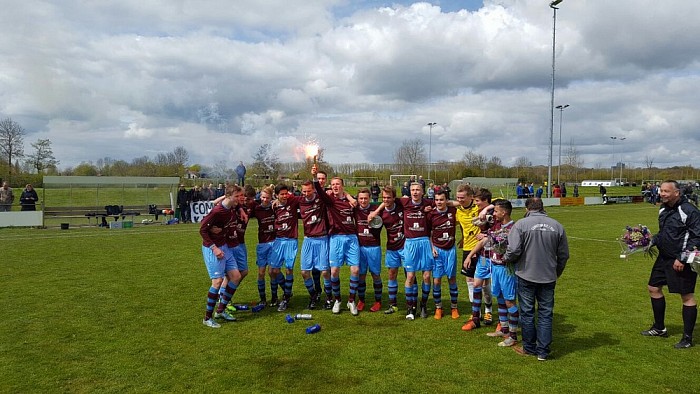 A-junioren SV Dalfsen/ASC’62 zijn kampioen - Foto: Eigen geleverde foto