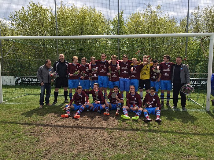 A-junioren SV Dalfsen/ASC’62 zijn kampioen - Foto: Eigen geleverde foto