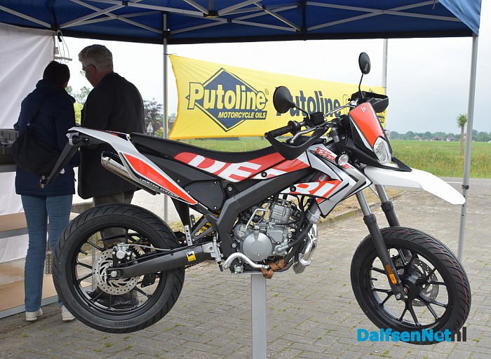 Jubileum 30 jaar Scooterparadijs Jos Dijkman - Foto: Johan Bokma