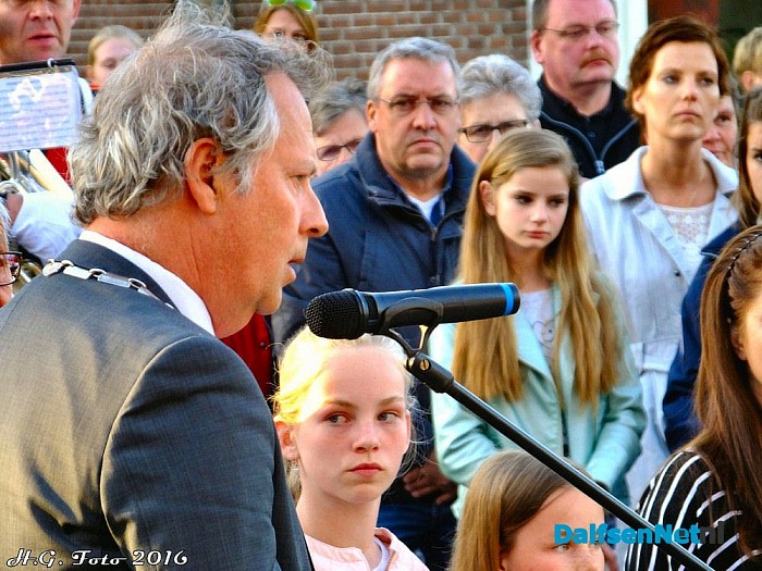 Ook 4 Mei herdenking in Nieuwleusen. - Foto: H.G. Foto