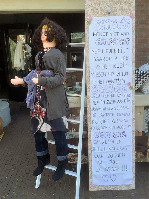 Op der vijftigste de boel op stelten - Foto: Eigen geleverde foto