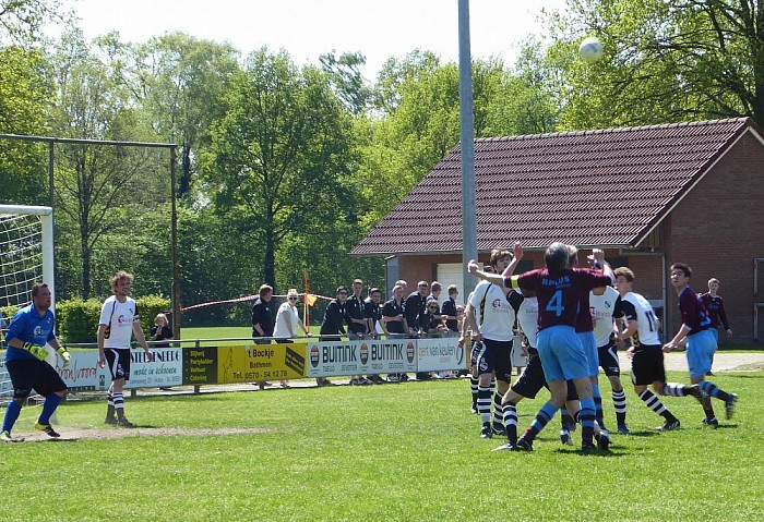 USV laat het volledig afweten in Bathmen - Foto: Eigen geleverde foto