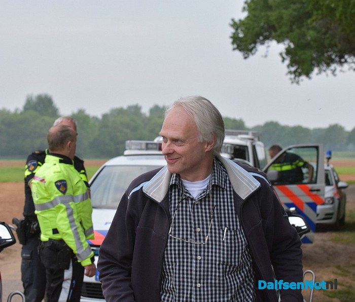 Zender van de Drommelse Jongens van uitkijktoren gehaald - Foto: Johan Bokma