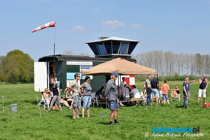 Vanmiddag was Dalfsennet Nieuws gevlogen - Foto: Johan Bokma